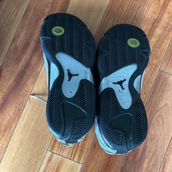 Jordan Retro 14 Graphite Chartreuse - Picture 5 of 6